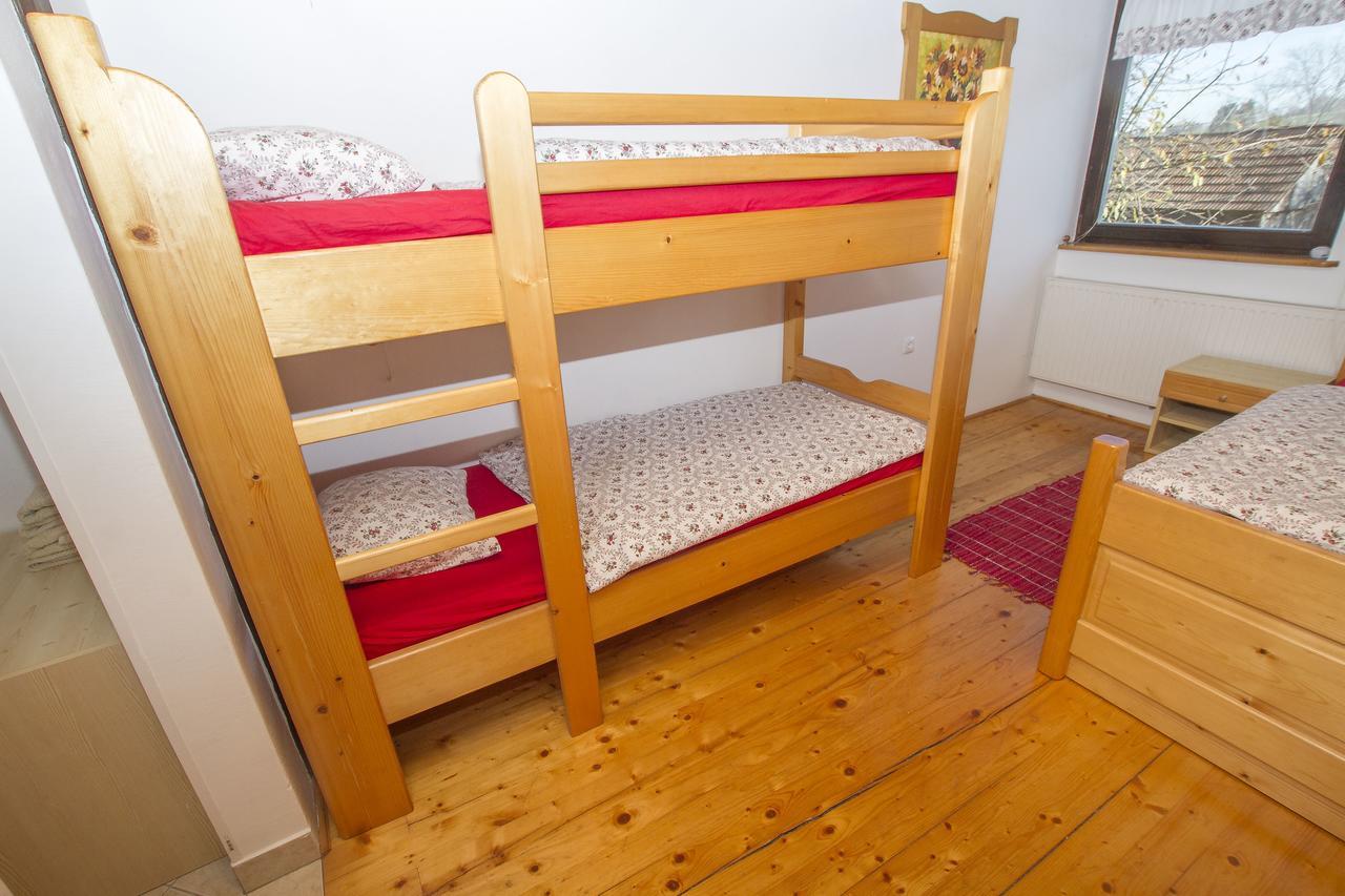 Villa Tourist Farm Pri Martinovih Krška Vas Esterno foto