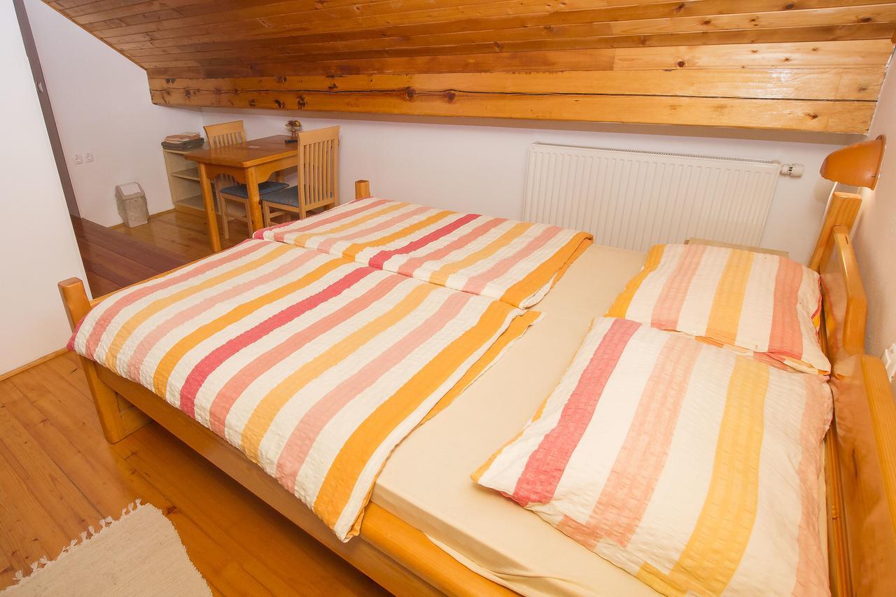 Villa Tourist Farm Pri Martinovih Krška Vas Esterno foto
