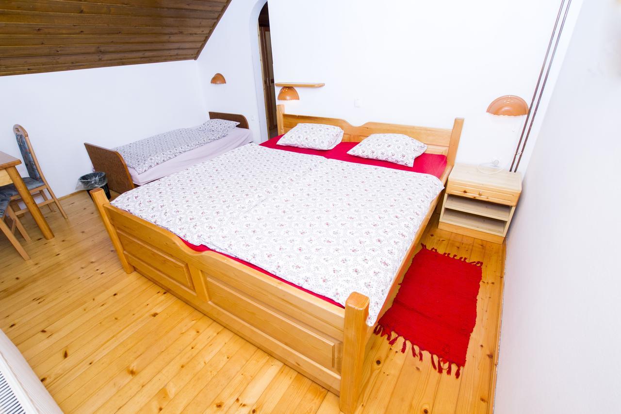 Villa Tourist Farm Pri Martinovih Krška Vas Esterno foto